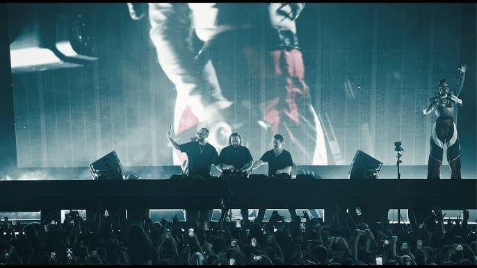 The Ultimate Open-Air Stage